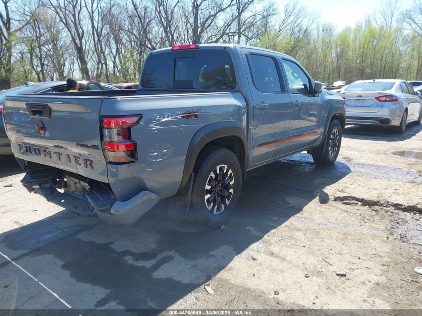 2024 Nissan Frontier Pro-4X 4X4
