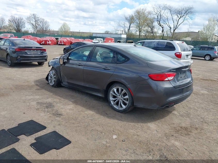 2015 Chrysler 200 S