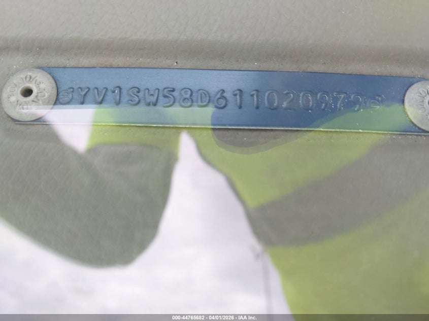 2001 Volvo V70 2.4T VIN: YV1SW58D611020979 Lot: 44765682