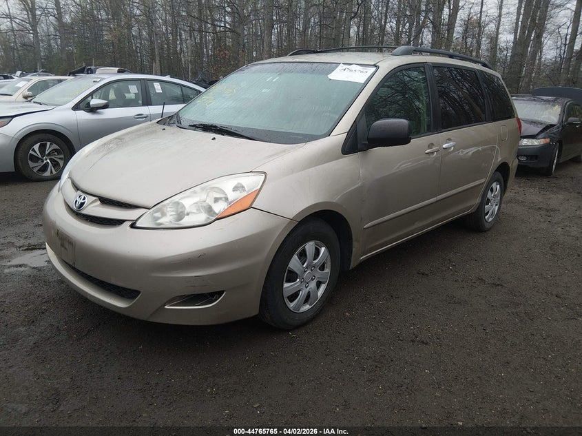 2008 Toyota Sienna Le