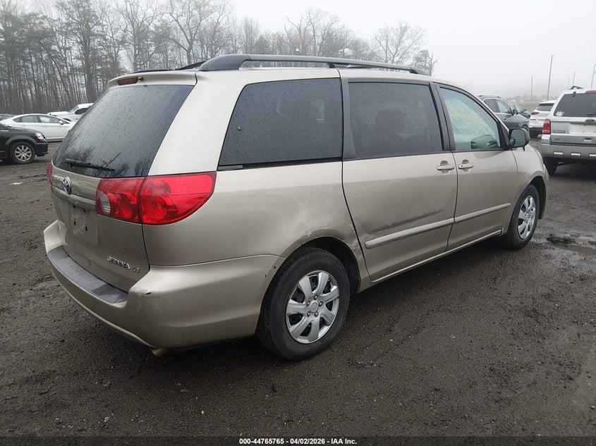 2008 Toyota Sienna Le