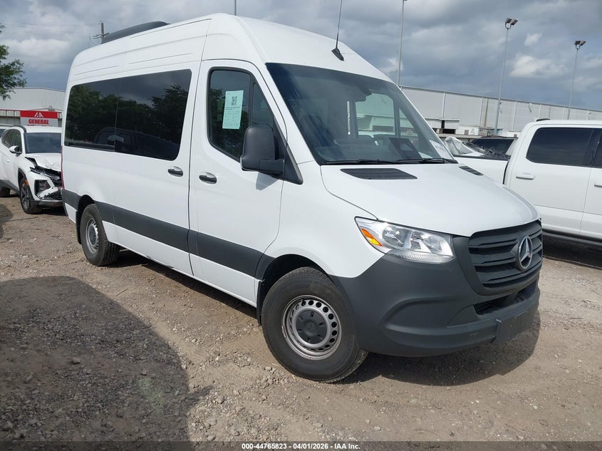 2025 Mercedes-Benz Sprinter 2500 Standard Roof 4-Cyl Diesel