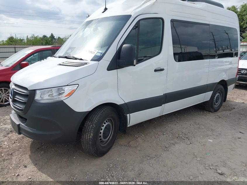 2025 Mercedes-Benz Sprinter 2500 Standard Roof 4-Cyl Diesel