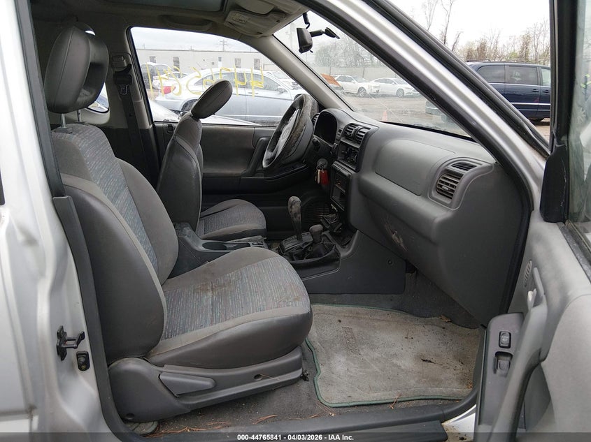 1999 Isuzu Amigo S 3.2L V6 Hard Top/S 3.2L V6 Soft Top