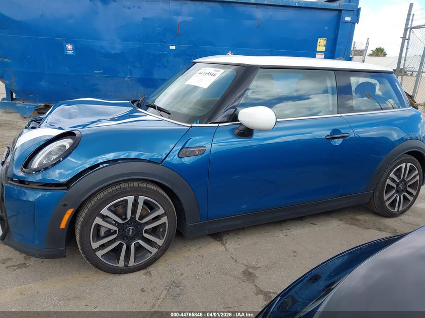 2023 Mini Hardtop Cooper S VIN: WMW53DH04P2T55886 Lot: 44765846