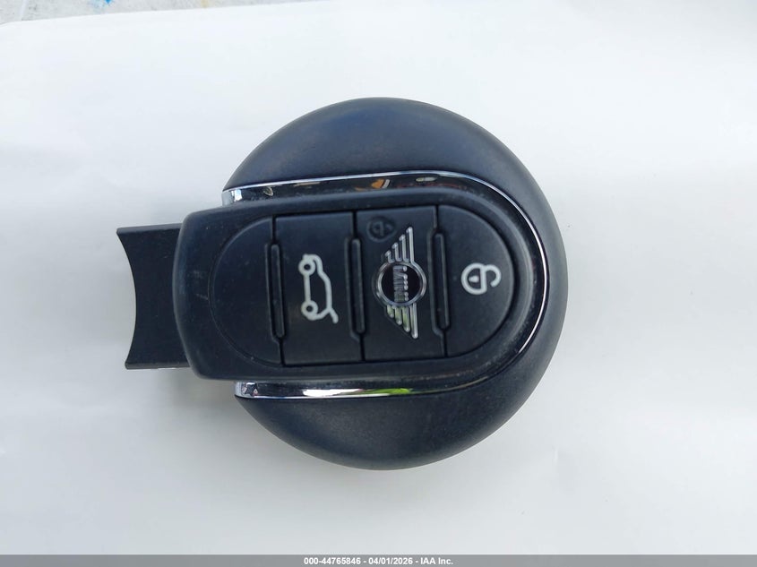 2023 Mini Hardtop Cooper S VIN: WMW53DH04P2T55886 Lot: 44765846