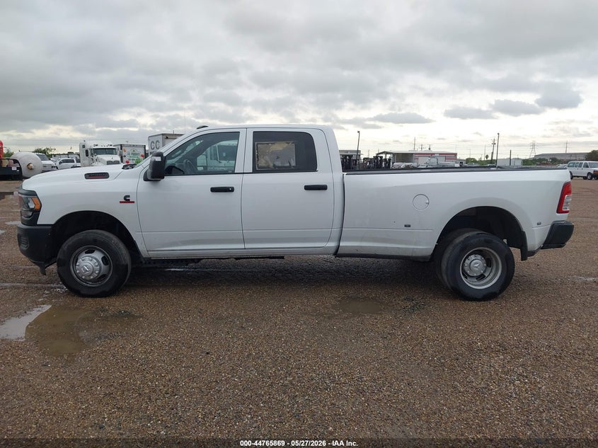 VIN: 3C63RRGL9RG393553 2024 RAM 3500