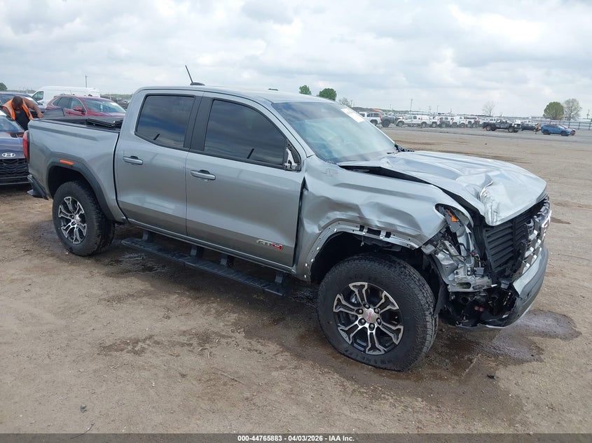 2024 GMC Canyon 4Wd At4