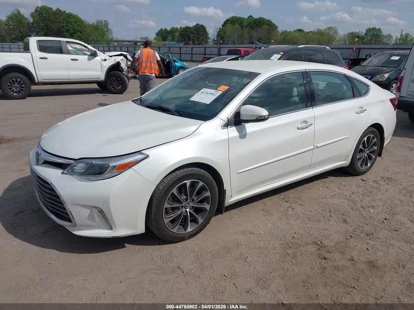 2018 Toyota Avalon Xle