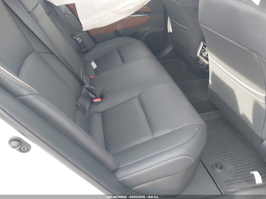 2026 Toyota Crown Limited VIN: JTDAAAAF7T3042355 Lot: 44765940
