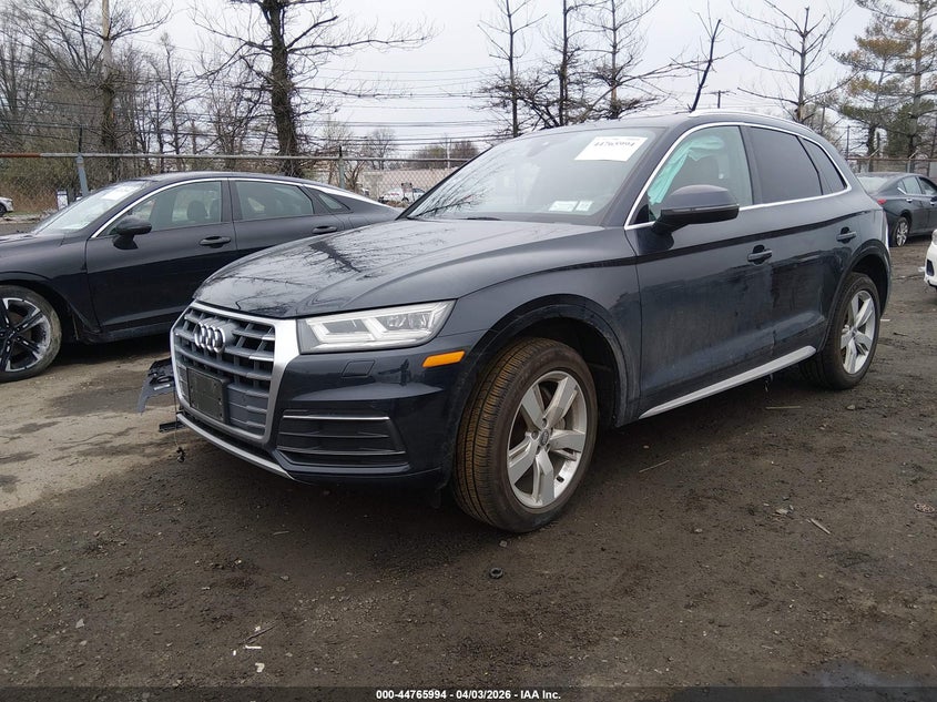 2018 Audi Q5 2.0T Premium/2.0T Tech Premium