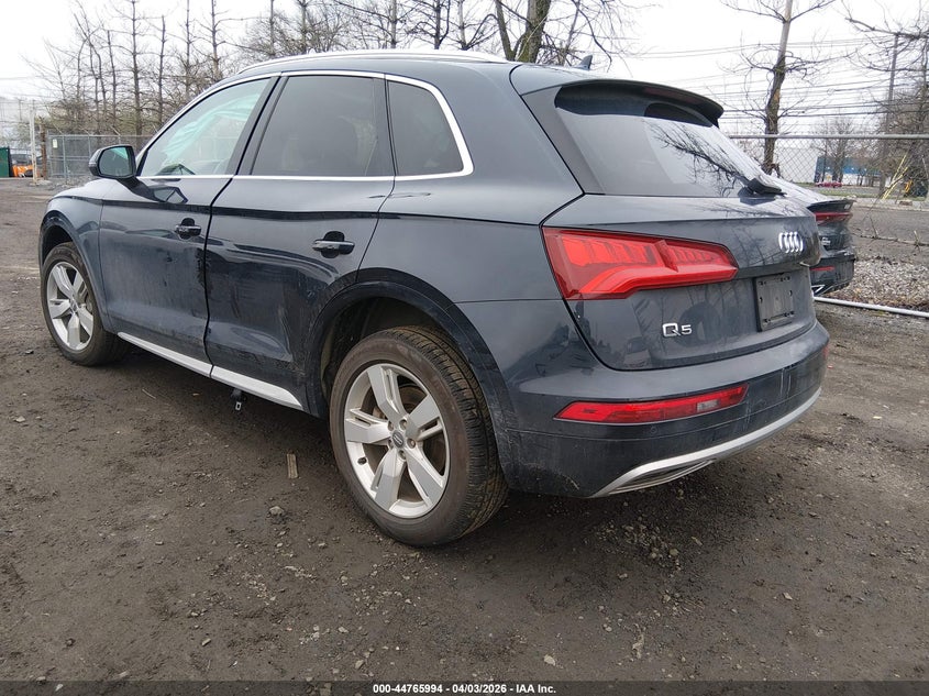 2018 Audi Q5 2.0T Premium/2.0T Tech Premium