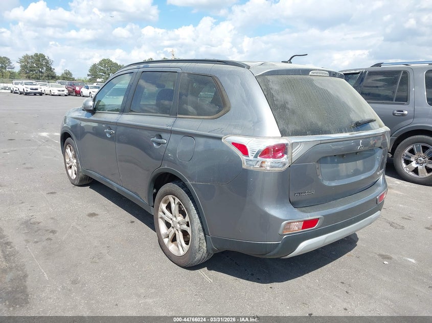 2015 Mitsubishi Outlander Se