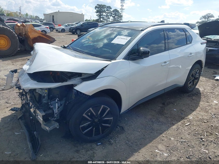Vin: jtmbcaeb1tj017498, lot: 45263230, toyota bz xle plus 20262