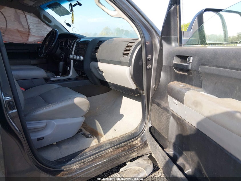 2011 Toyota Tundra Grade 4.6L V8