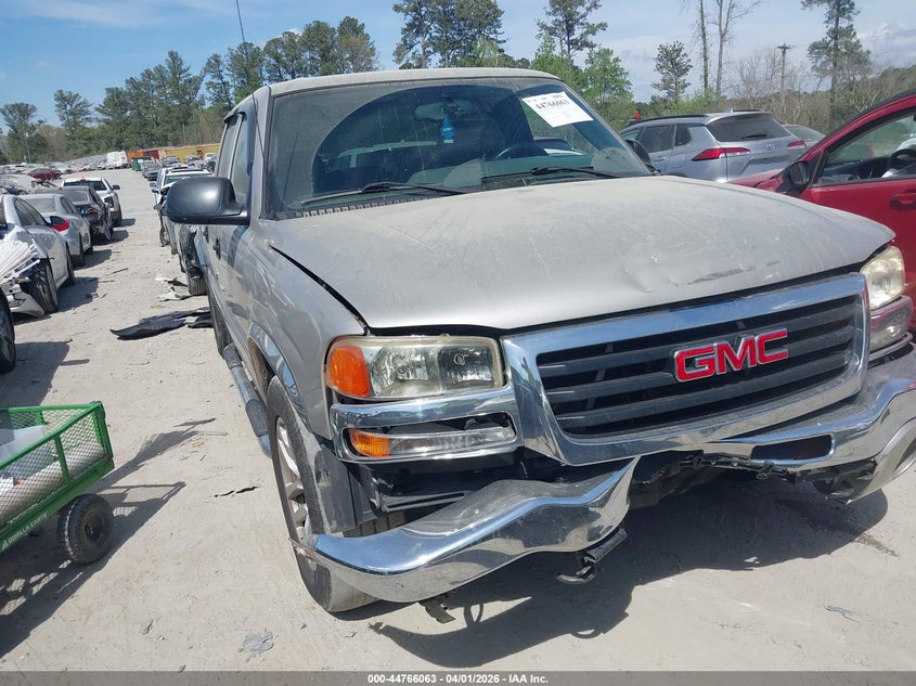 2004 GMC SIERRA 1500 SLE