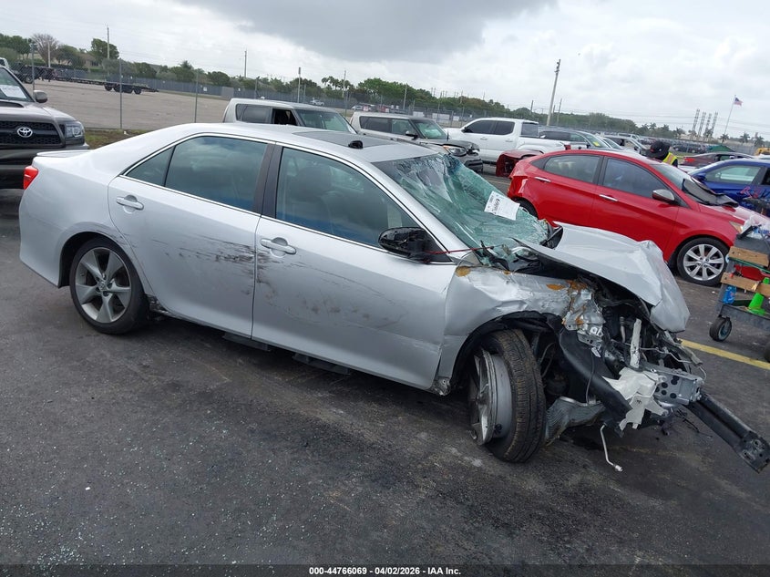 2014 Toyota Camry Se Sport
