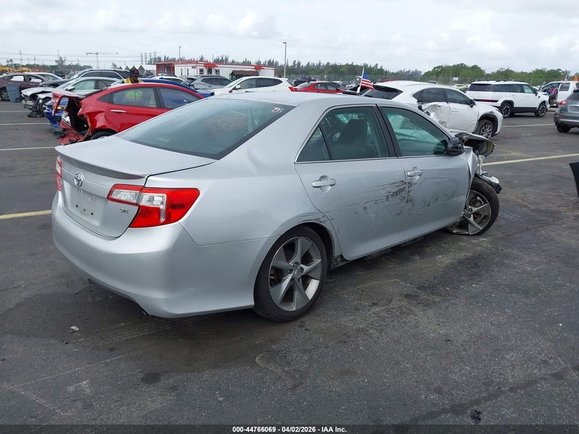 2014 Toyota Camry Se Sport