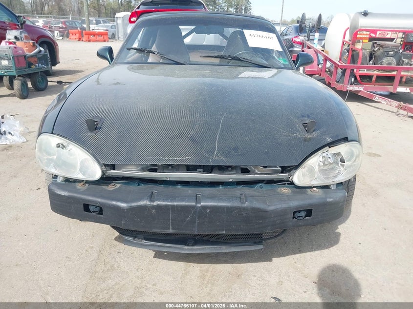 2001 Mazda Mx-5 Miata Ls/Special Edition VIN: JM1NB353810218354 Lot: 44766107