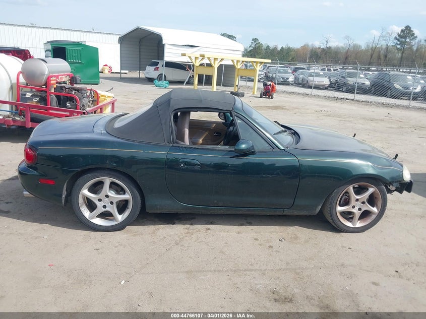 2001 Mazda Mx-5 Miata Ls/Special Edition VIN: JM1NB353810218354 Lot: 44766107