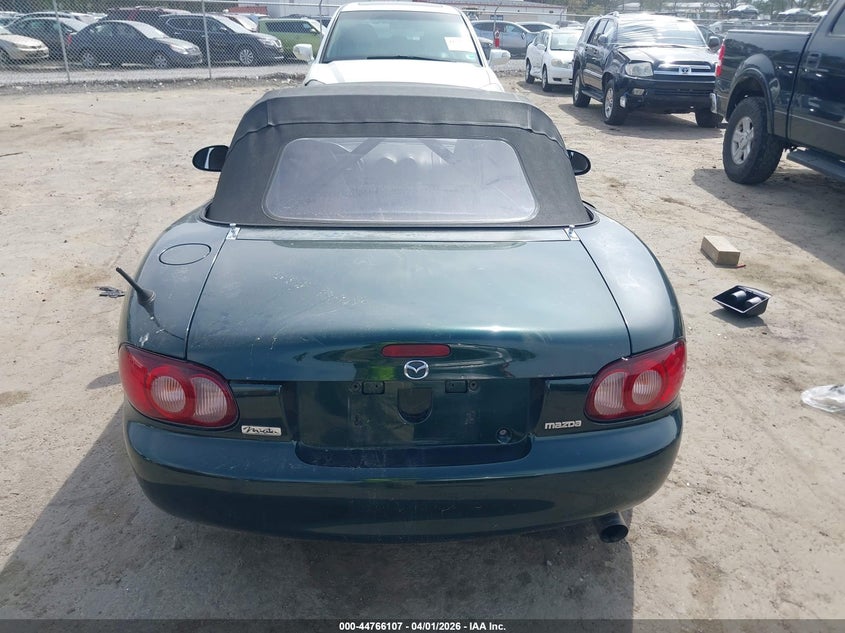 2001 Mazda Mx-5 Miata Ls/Special Edition VIN: JM1NB353810218354 Lot: 44766107