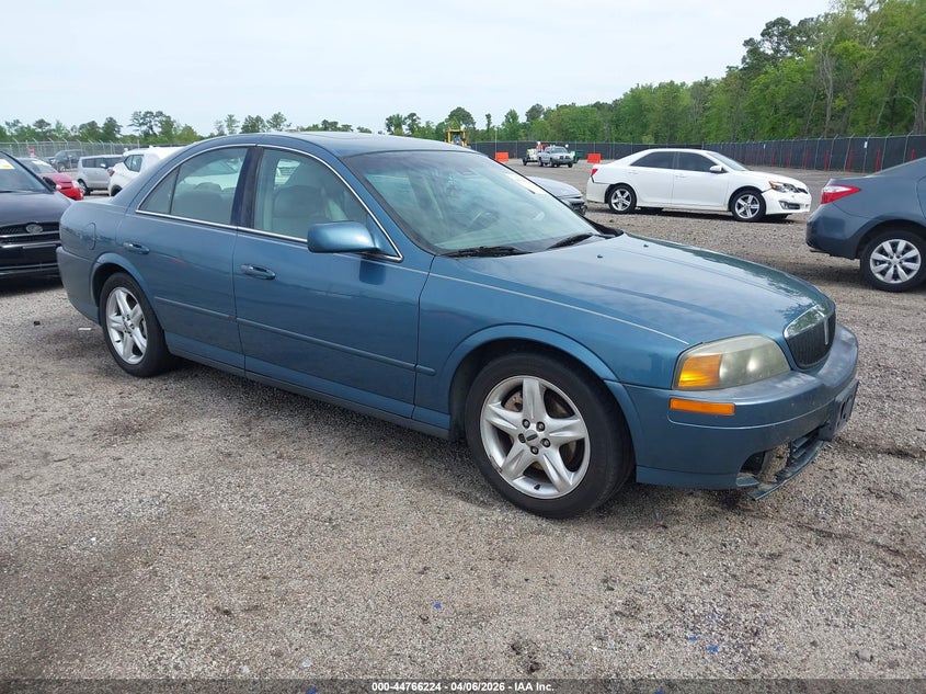1LNHM86S32Y624700 LINCOLN LS Photo 1