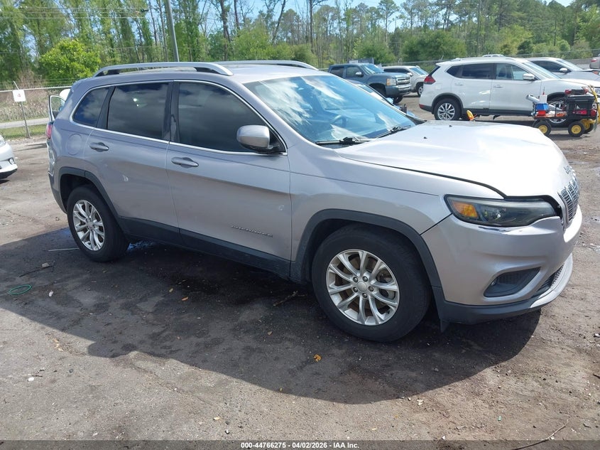 2019 Jeep Cherokee Latitude Fwd