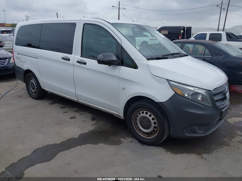 2016 Mercedes-Benz Metris