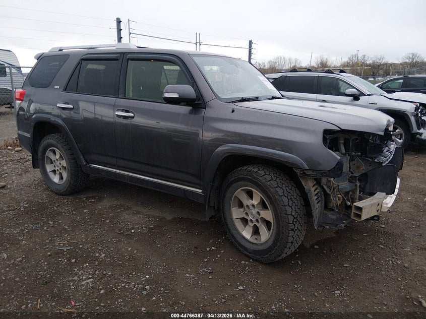 2013 Toyota 4Runner Sr5