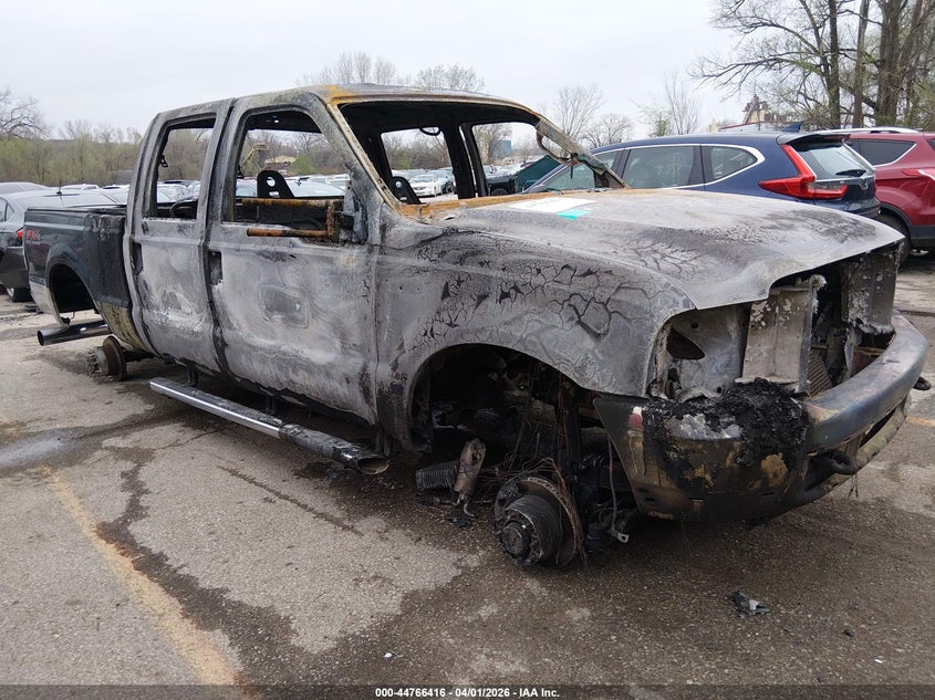 1FTNW21P74ED99963 2004 Ford F-250 Lariat/Xl/Xlt auction photo 1
