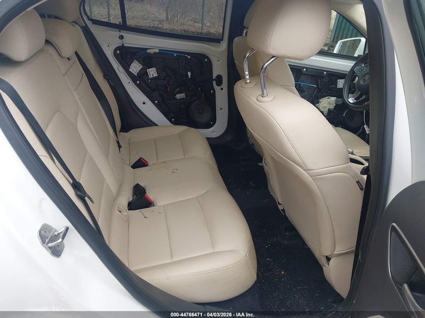 2019 Mercedes-Benz Gla 250 4Matic VIN: WDCTG4GBXKU000729 Lot: 44766471