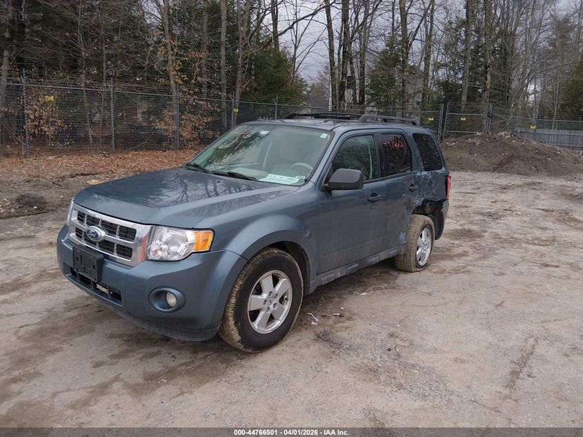 Vin: 1fmcu9d76bka40941, lot: 45263705, ford escape xlt 20112
