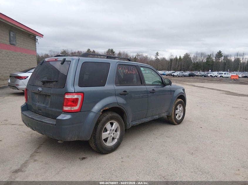 Vin: 1fmcu9d76bka40941, lot: 45263705, ford escape xlt 20114