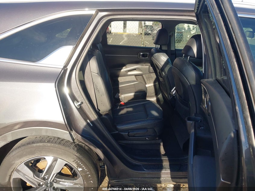 2022 Kia Sorento Hybrid Ex VIN: KNDRHDLG0N5094326 Lot: 44766514