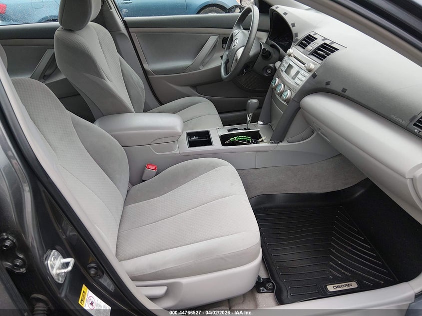 2009 Toyota Camry Le