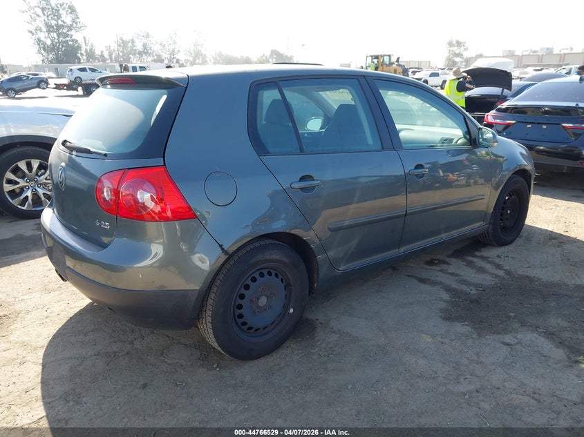 2007 Volkswagen Rabbit 4-Door