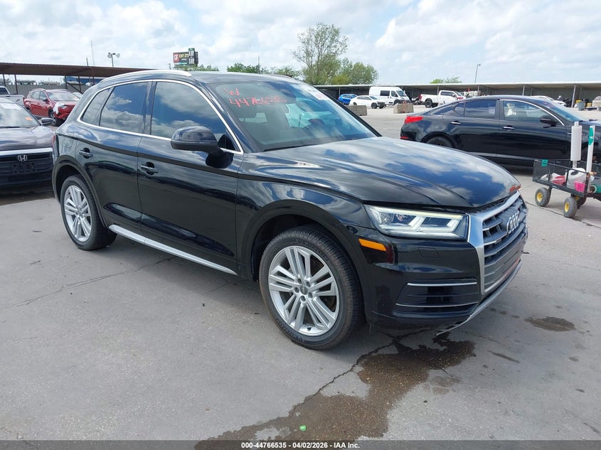 2018 Audi Q5 2.0T Premium/2.0T Tech Premium