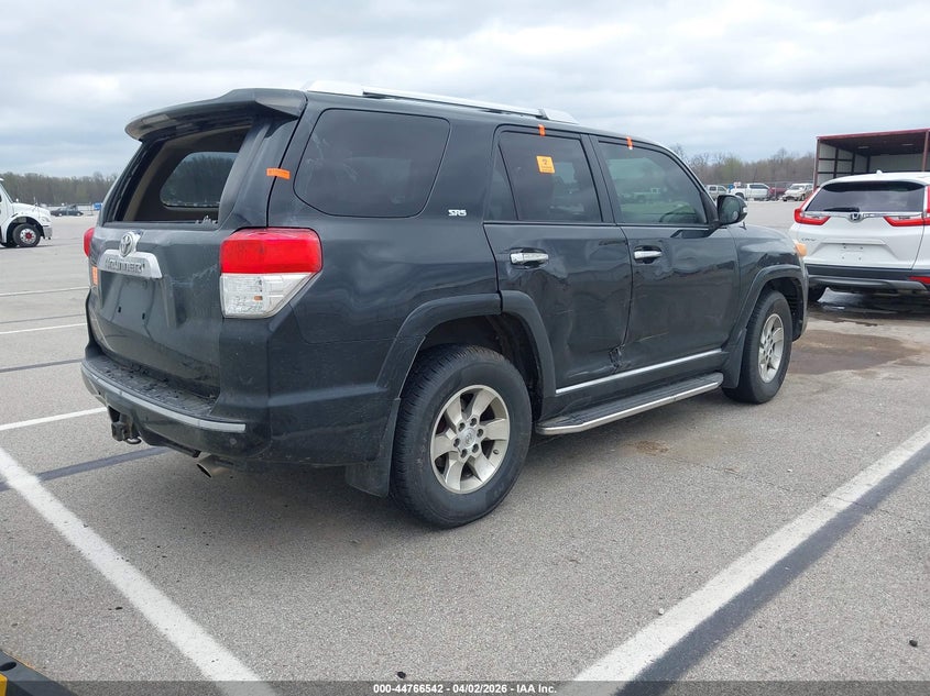 Vin: jtezu5jr3b5032772, lot: 45263746, toyota 4runner sr5 v6 20114