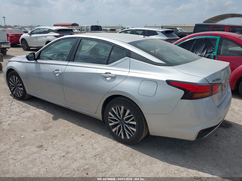 2025 Nissan Altima Sv Fwd