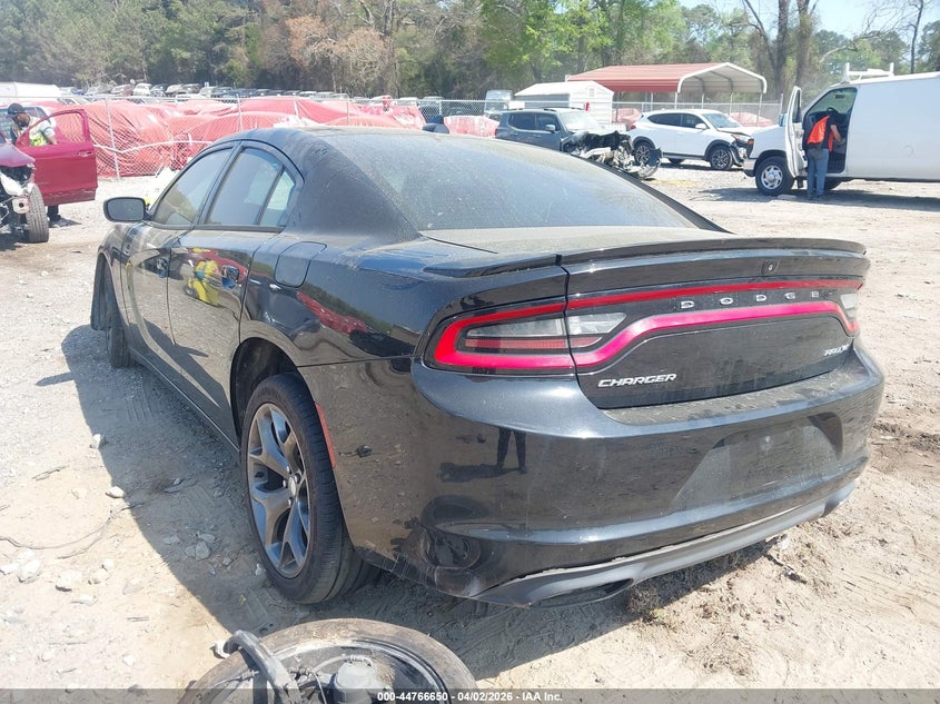 2015 Dodge Charger Sxt