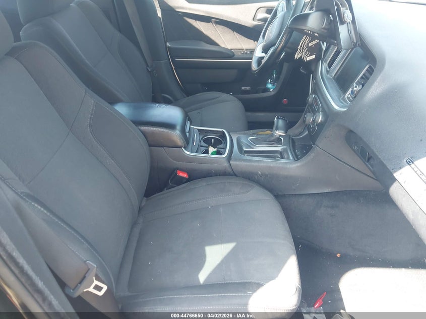 2015 Dodge Charger Sxt