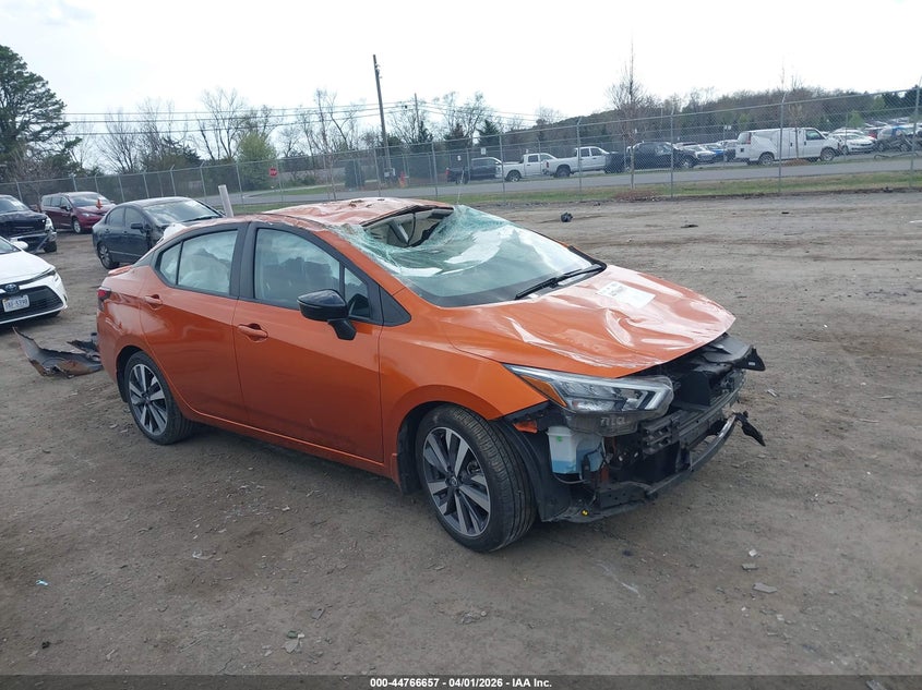 2020 NISSAN VERSA SR XTRONIC CVT