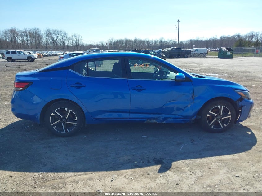 2025 NISSAN SENTRA SV · Фото 13