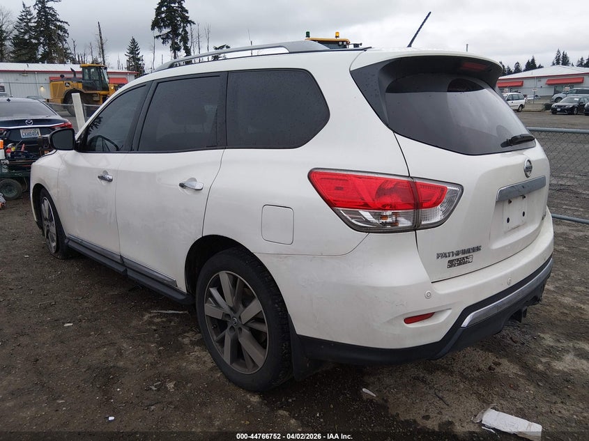 2015 Nissan Pathfinder Platinum