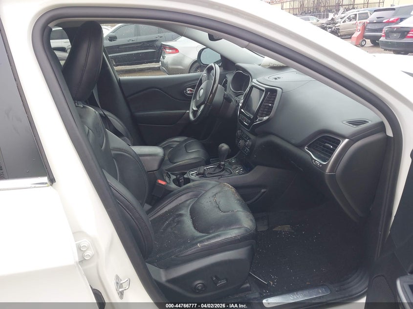 2019 Jeep Cherokee Overland 4X4