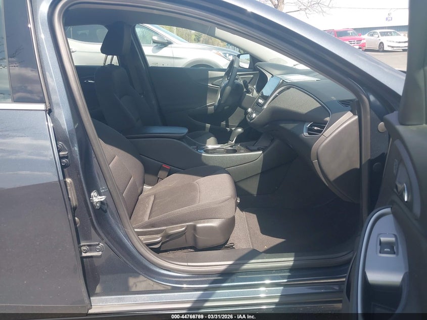 2020 Chevrolet Malibu Fwd 1Fl