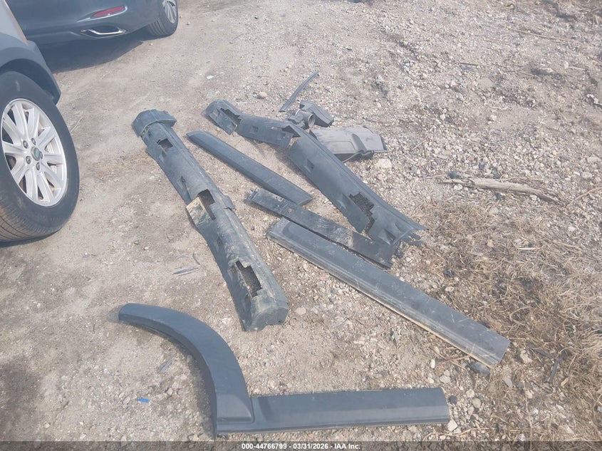 2008 Land Rover Lr3 V8 Se VIN: SALAE25438A446820 Lot: 44766799