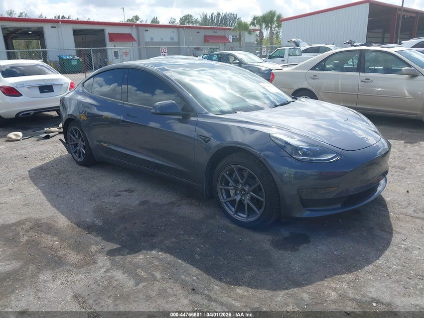2023 Tesla Model 3 Rear-Wheel Drive