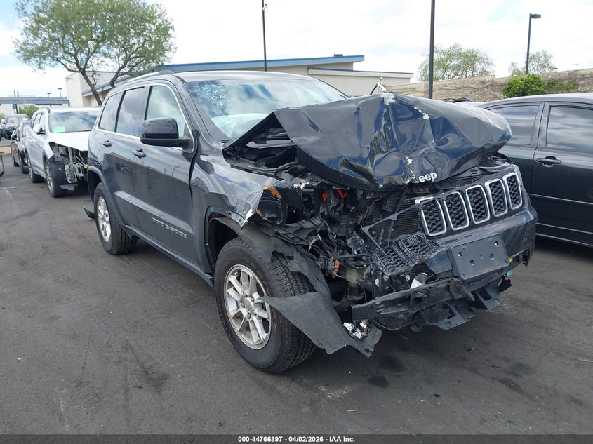 2020 Jeep Grand Cherokee Laredo E 4X2