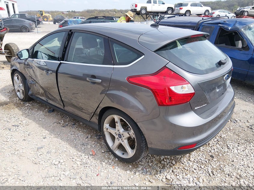 1FAHP3N23CL254658 2012 Ford Focus 2.0 Titanium grey